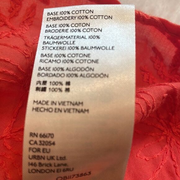 Anthropologie Embroidered Short Flared Sleeve Blouse Size Small - Picture 6 of 6